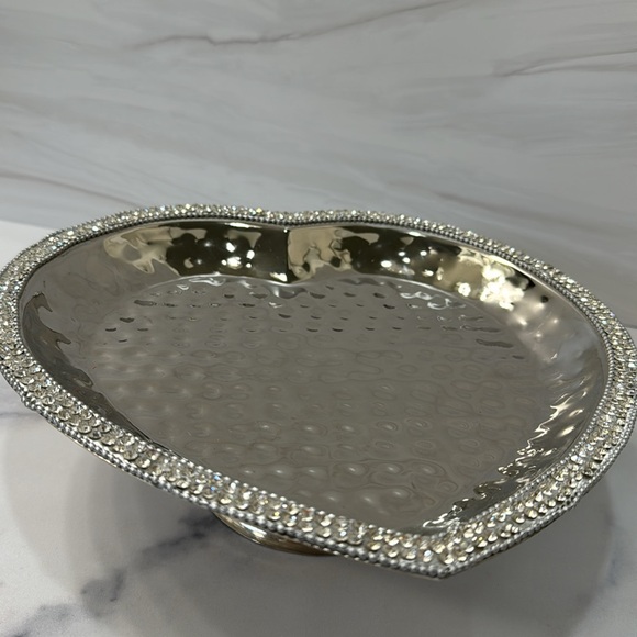 India Handicrafts heart shaped Beaded Hammered Silver tone Metal Tray Platter - Picture 10 of 12